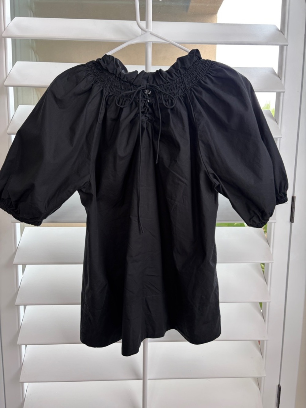 J Crew smocked neck puff sleeve Blouse - Picture 3 of 3